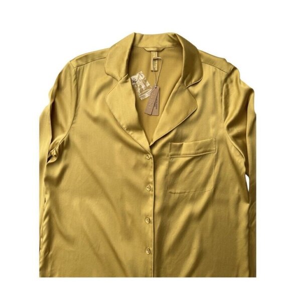 SKIMS Stretch Yellow Satin Silk Pajama Top Size XXS Kim Kardashian Stretch - Picture 4 of 9
